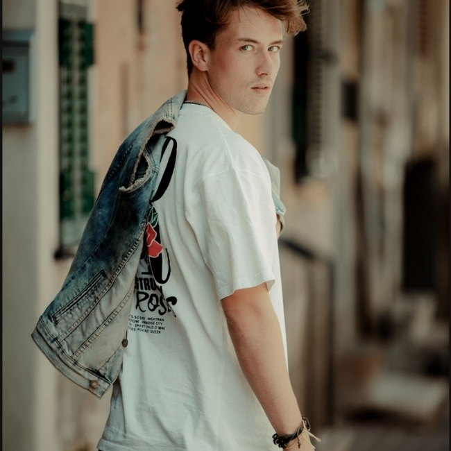 chrissmartin