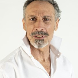 RobertoR