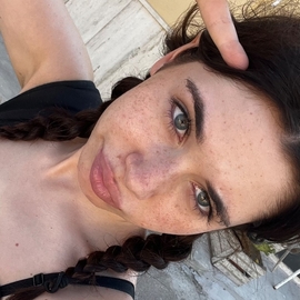 juliaacafueri