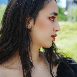 Yasmine0404
