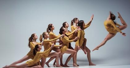 CASTING BALLERINA DONNA PER SPETTACOLO IN SARDEGNA MAGGIO SETTEMBRE 2026