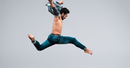 Audizione danzatori uomini di età compresa tra i 19 e i 24 anni per lirica dance company