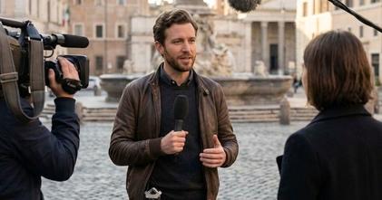 Casting conduttori presentatori tra i 30 e i 50 anni madrelingua Inglese per Docufilm