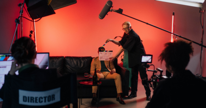 Casting comparse uomini e donne 18-75 anni per serie internazionale in Piemonte