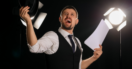 Casting attore per ruolo principale in uno spettacolo teatrale