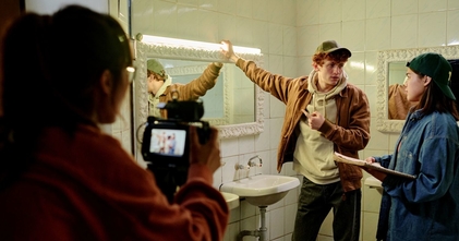 casting due personaggi femminili e due maschili età 18-24 anni per film