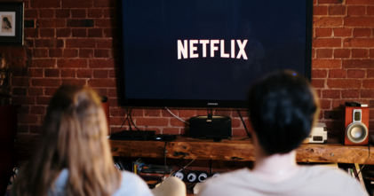 Casting comparse maggiorenni con costumi di Carnevale per serie Netflix