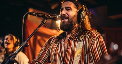 Casting cantanti rock uomo e donna tra i 20 e i 35 40 anni per show rock nei teatri