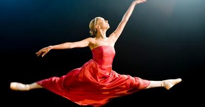 Casting ballerina coreografa tra i 18 e i 35 anni per tour teatrale