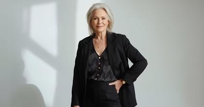 Casting donna tra i 55 e i 65 anni per uno shooting fotografico e video