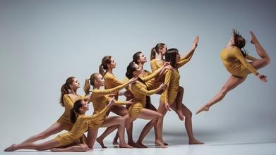 CASTING BALLERINA DONNA PER SPETTACOLO IN SARDEGNA MAGGIO SETTEMBRE 2026