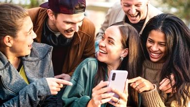 Casting ragazzi e ragazze dai 15 ai 22 anni per lungometraggio