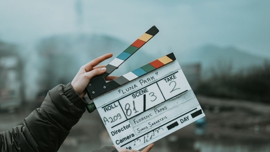 Si cercano direttore/trice di produzione e aiuto regia per cortometraggio indipendente francese 